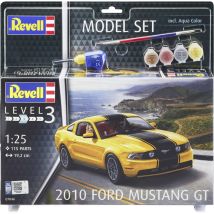 Revell 67046 Ford Mustang GT 2010 makett szett  1:25