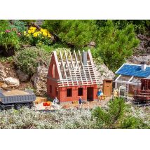 Pola 331083 Épülő ház