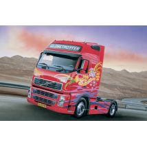 Italeri 3821 VOLVO FH16  GLOBETROTTER XL  1:24