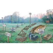 Italeri 6049 WWII- BATTLEFIELD ACCESSORIES  1:72