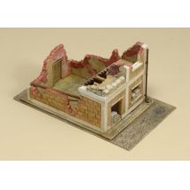Italeri 6161 Wrecked house