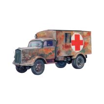 Italeri 7055 KFZ. 305 AMBULANCE  1:72