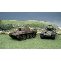 Italeri 7504 Pz.Kpfw.V PANTHER Ausf.G  1:72