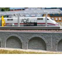 Auhagen 43628 Árkádos támfal, 6 db