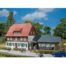 Auhagen 12239  Falusi fogadó, H0/TT