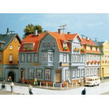 Auhagen 12249 Sarokház H0/TT