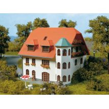 Auhagen 13302 Családi ház, Carola