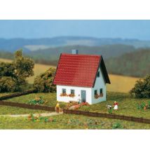 Auhagen 14458 Pia ház /Haus Pia/