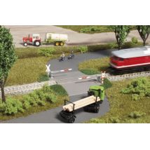 Auhagen 43645 Vasúti átjáró félsorompóval