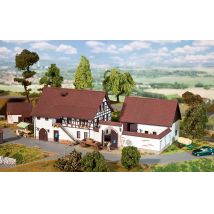 Faller 130372 Tanyasi birtok