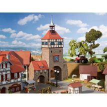 Faller 130406 Városkapu kaputoronnyal