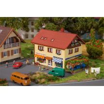 Faller 232336 Hentesüzlet pékséggel