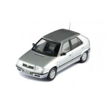 IXO Skoda Felicia 1998 Ezüst Fém autó