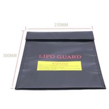 Lipo védőzsák fekete- nagy méret 23x30cm
