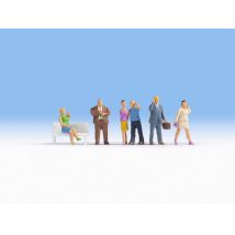 Noch 15574 Telefonáló emberek