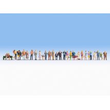 Noch 16043 'A városban' figurakészlet, 30 db