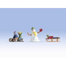 NOCH 17921 Kinder im Schnee