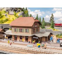 Noch 66007 Lézervágott állomás 'Honau'