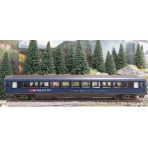 PIKO 58683 Fekvőhelyes (kusett) kocsi, 2.o., Bcm, SBB V