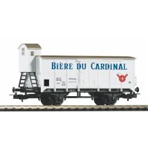 PIKO 58929 Sörszállító zárt teherkocsi fékházzal G02, Cardinal Bier, SBB III
