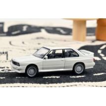 BMW M3 E30 fehér 1/43