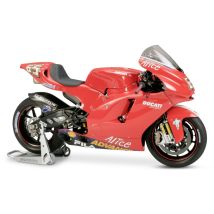 Tamiya 14101 1:12 Ducati Desmosedici #65 MotoGP´03