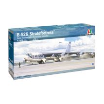 Italeri 1451 B-52G early with Hound Dog