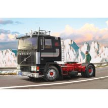 Italeri 3957 Volvo F12 Intercooler  1:24