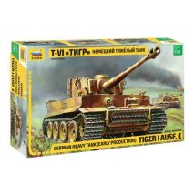 Zvezda 3646 Tiger I Early /Kursk/ 1:35 (3646)