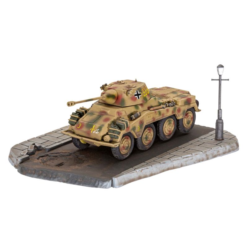 Revell 03298 First Diorama Szett - Sd. Kfz. 234/2 Puma