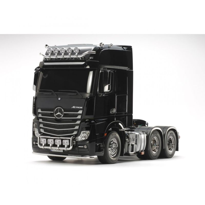 Tamiya Mercedes-Benz Actros 3363 GigaSpace 6x4 