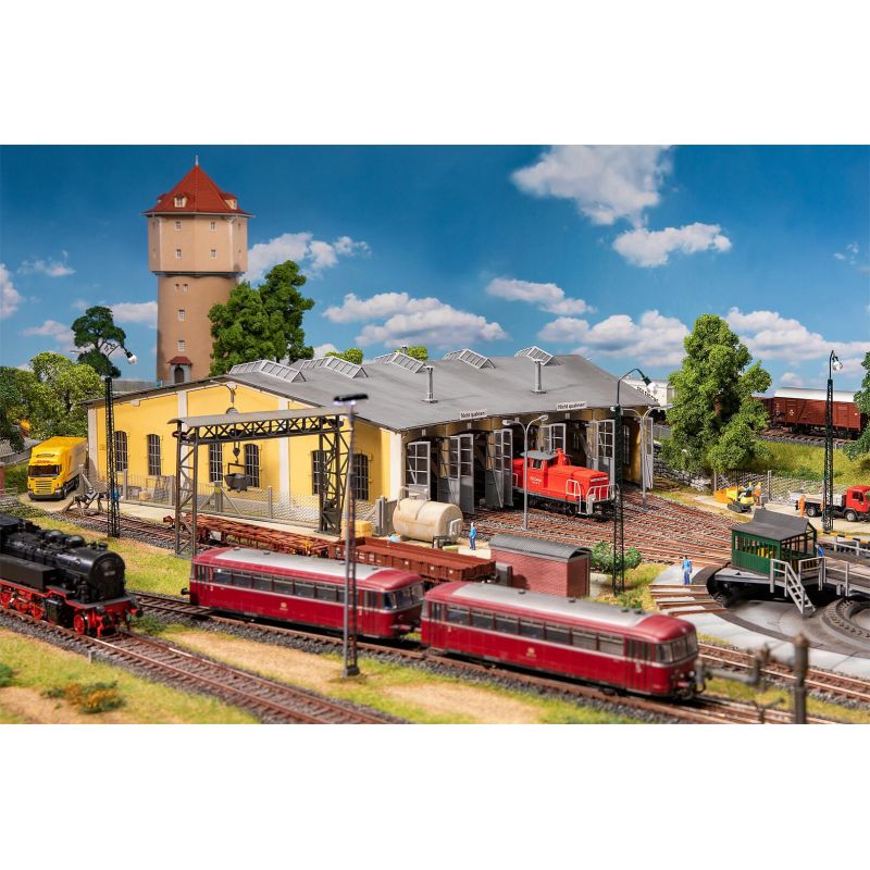 Faller 120081 Háromállásos körfűtőház