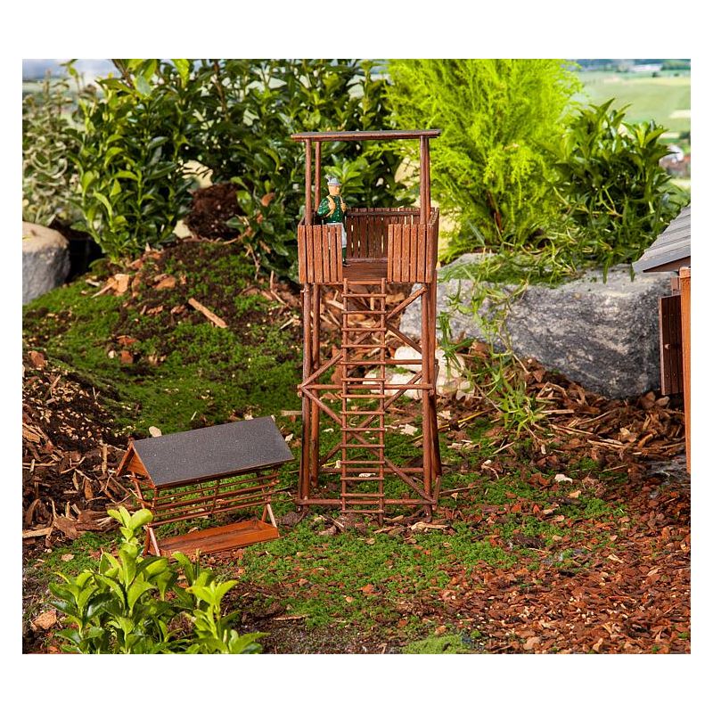 Pola 331079 Vadászles állatetetővel