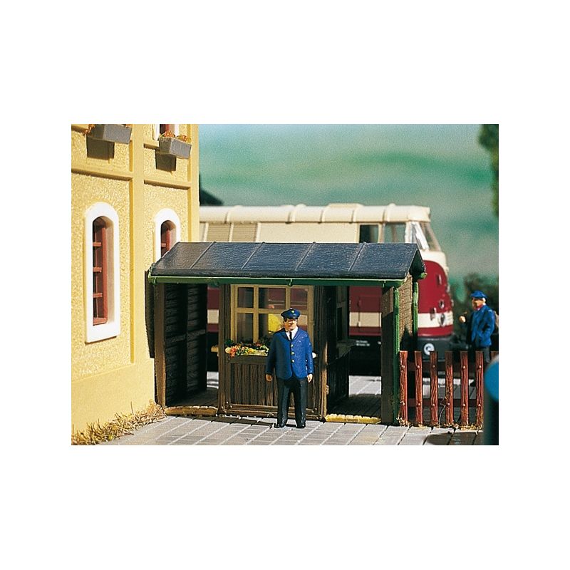 Auhagen 11337 Állomásbejárat pénztárfülkével