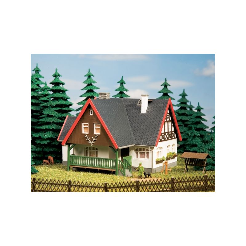 Auhagen 12225 Erdei ház, H0/TT