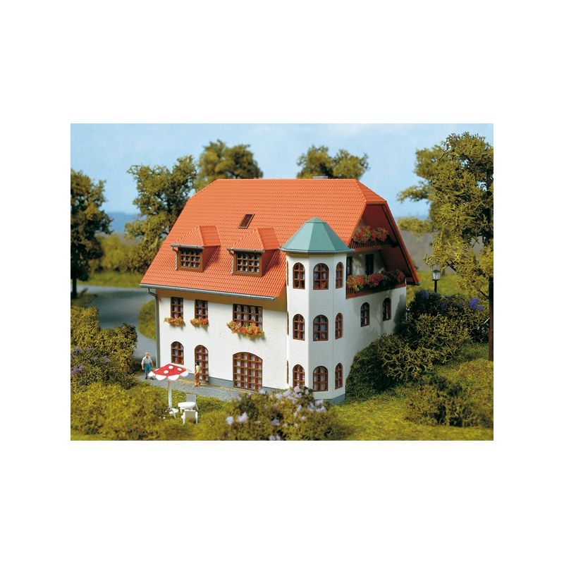 Auhagen 13302 Családi ház, Carola