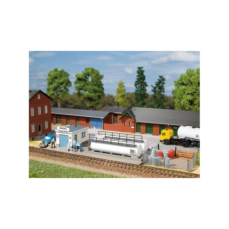 Auhagen 13326 Diesel benzinkút /Dieseltankstelle/