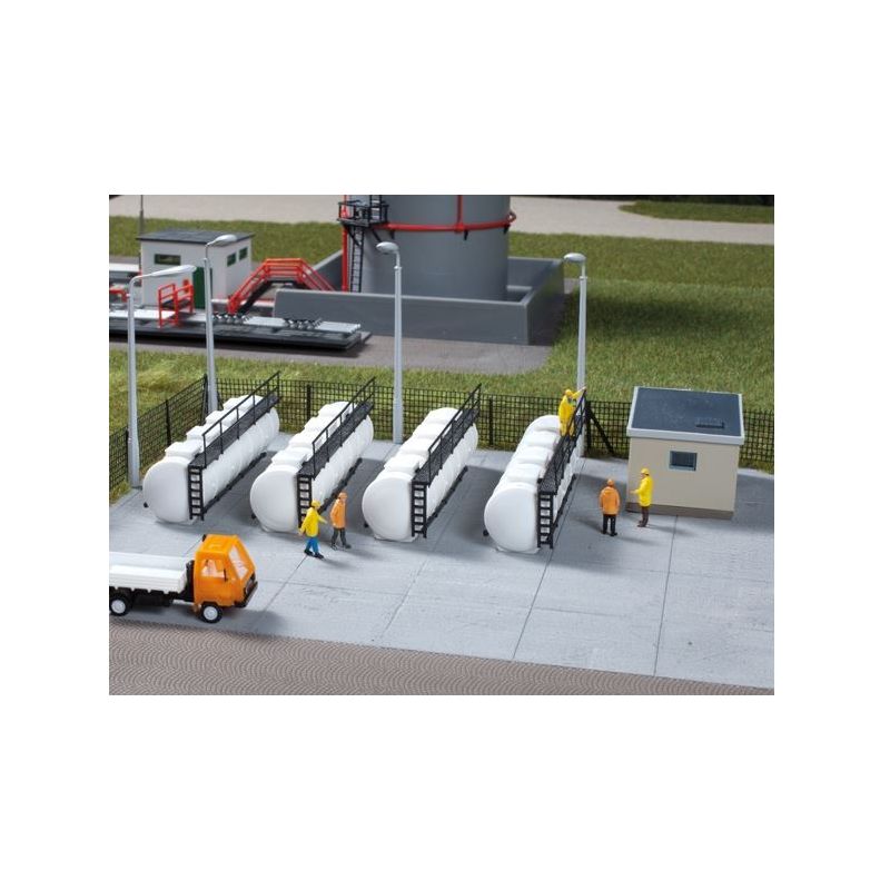 Auhagen 13335 Üzemanyagtartályok /Tanks/