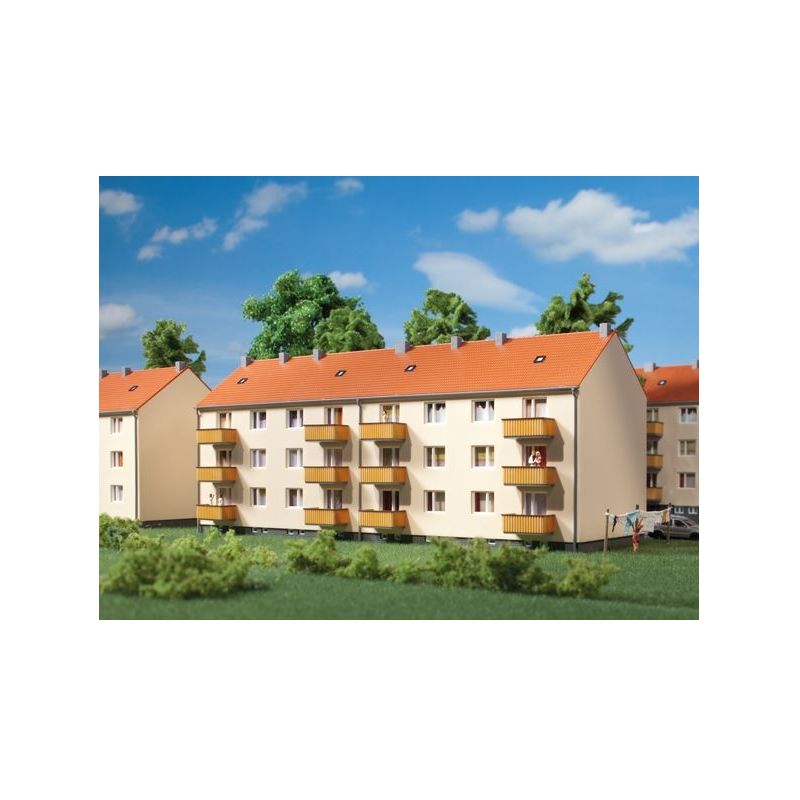 Auhagen 14472 Társasház /Mehrfamilienhaus/