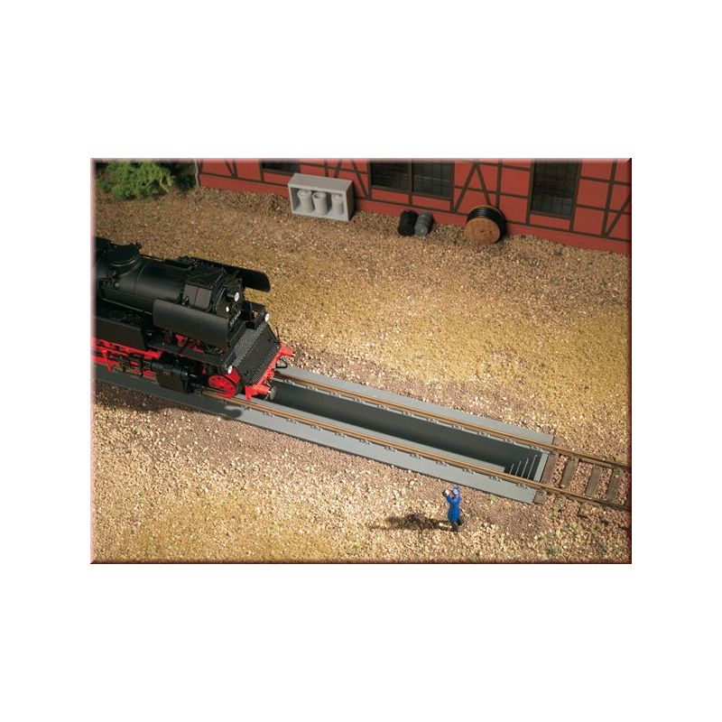 Auhagen 41612 Szerelőakna, 2 db