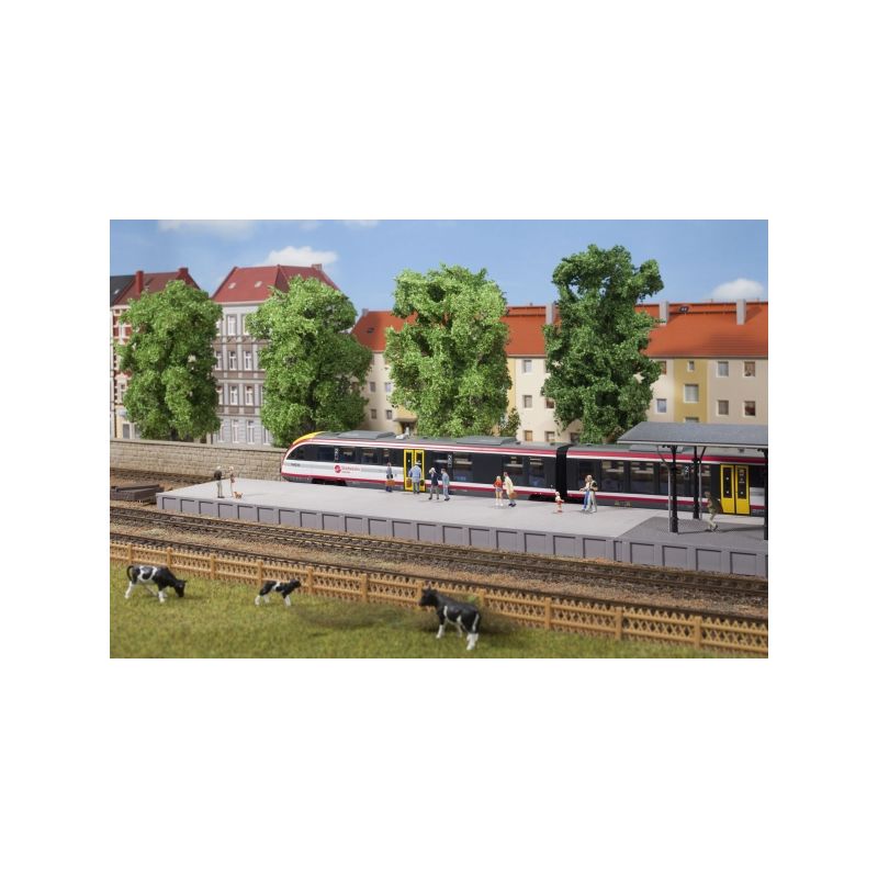 Auhagen 41634 Peron, tető nélkül