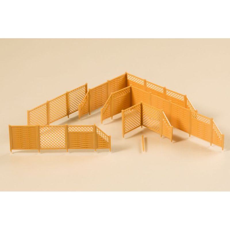 Auhagen 41648 Apácarács oszlopokkal