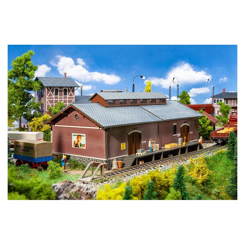 Faller 120097 Tehervonati raktár