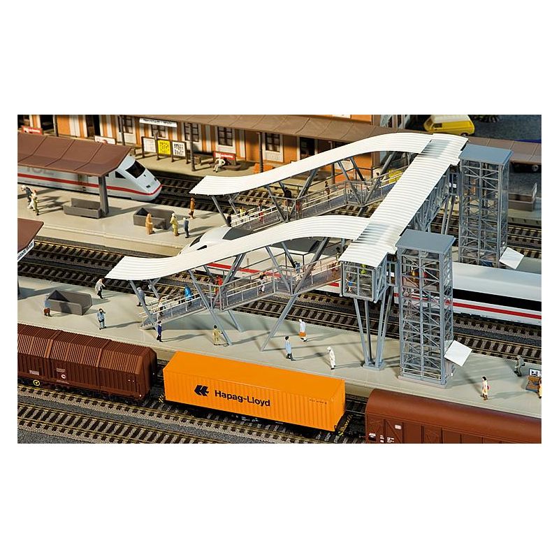 Faller 120110 Gyalogos felüljáró, Neustadt