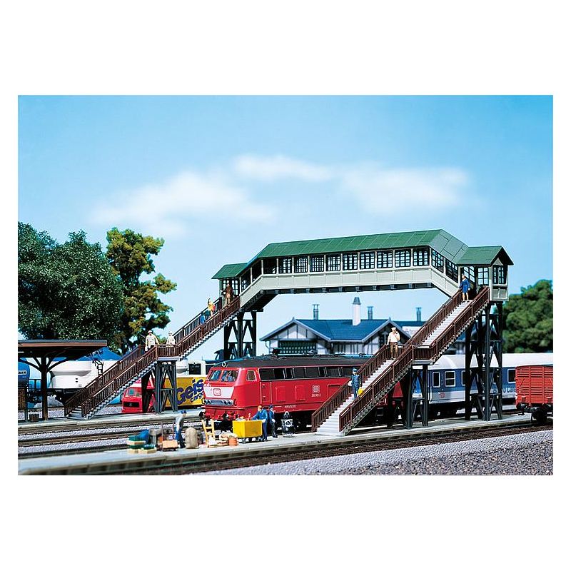 Faller 120198 Fedett vasúti gyalogos felüljáró