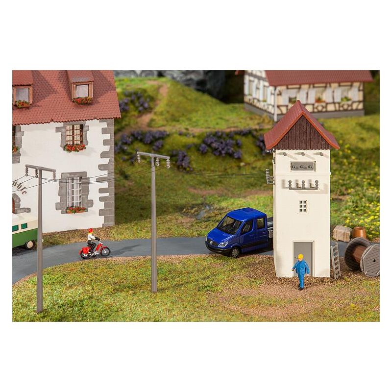 Faller 120241 Transzformátorház villanyoszlopokkal