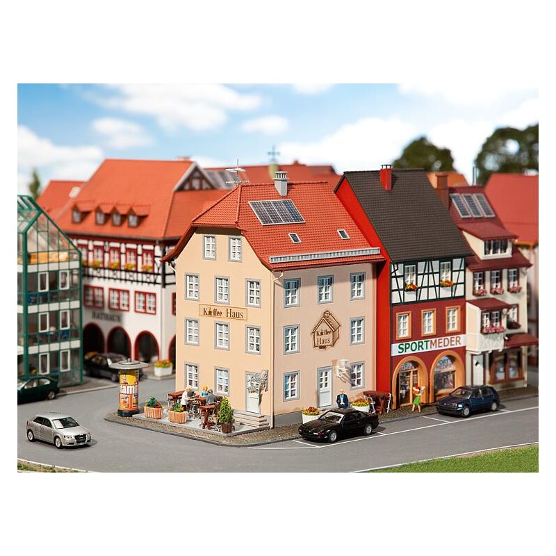 Faller 130493 Óvárosi kávézó