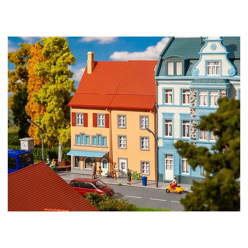 Faller 130711 Kisvárosi ház homlokzat