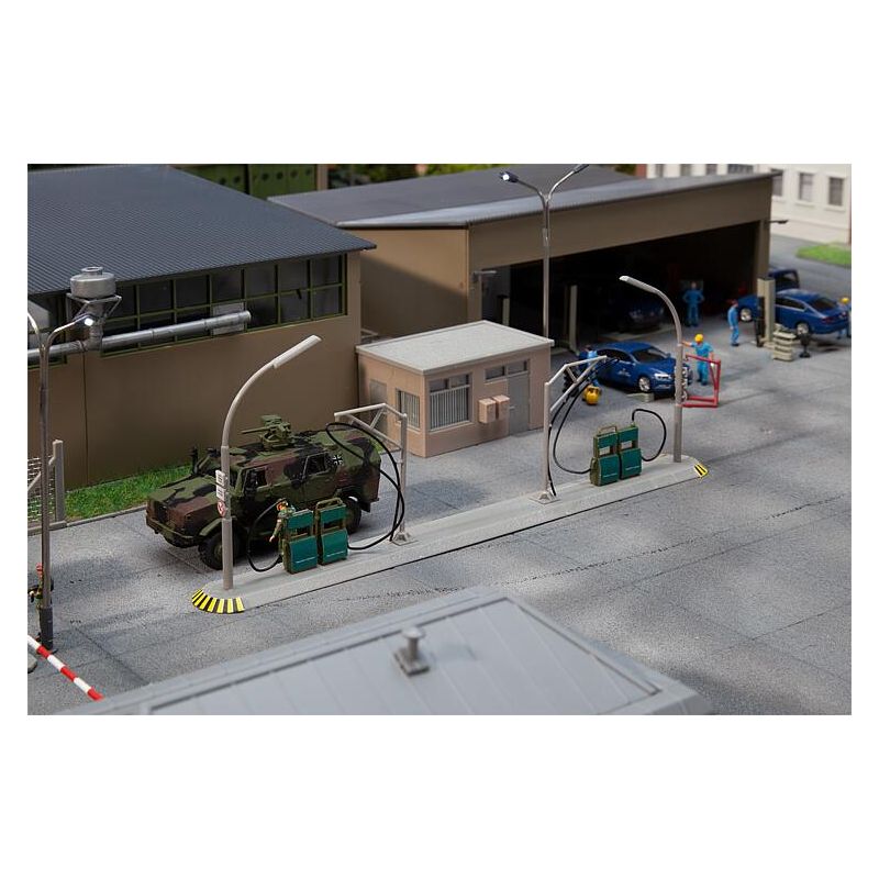 Faller 144105 Benzinkút, töltőállomás