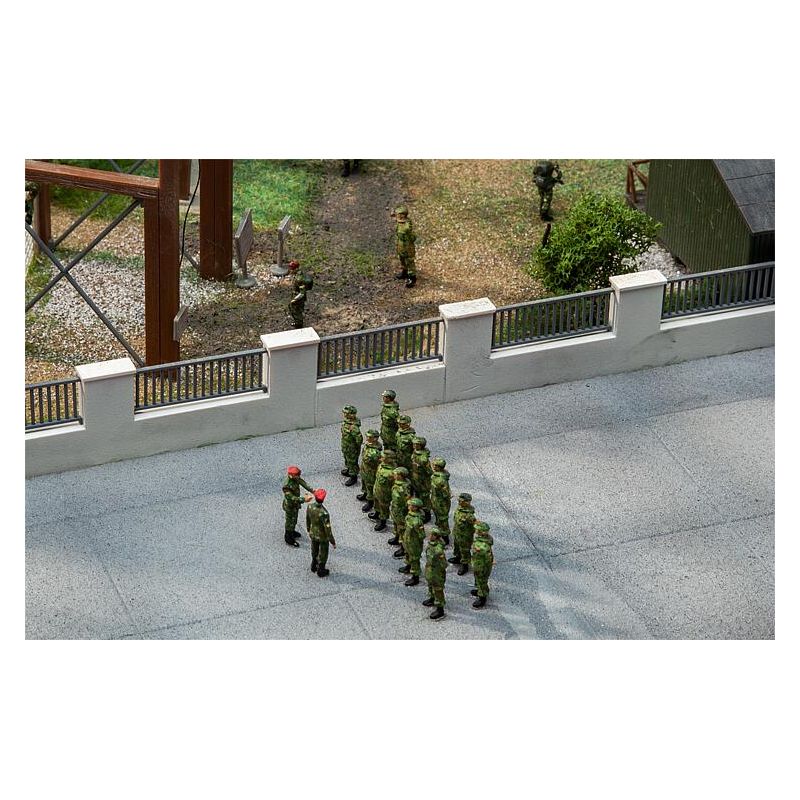 Faller 144120 Kaszárnyakerítés